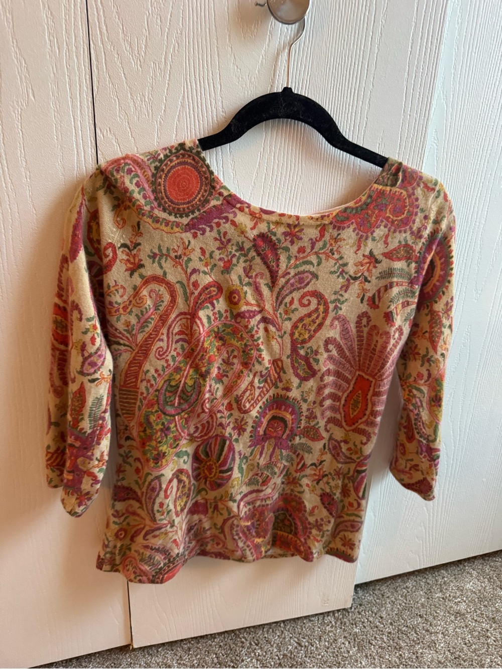 Neiman Marcus hundred percent cashmere Paisley Scoop Neck sweater